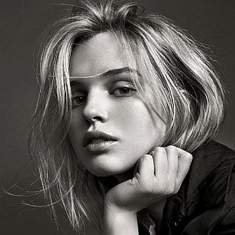 Odessa Young Frannie
