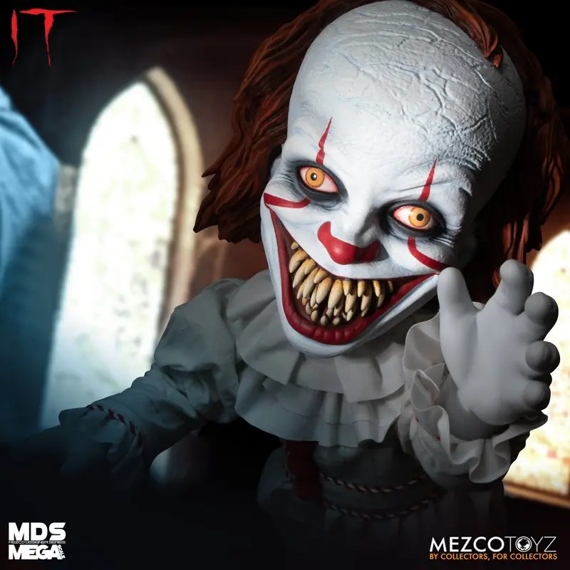 Mezco Pennywise Parlant 06
