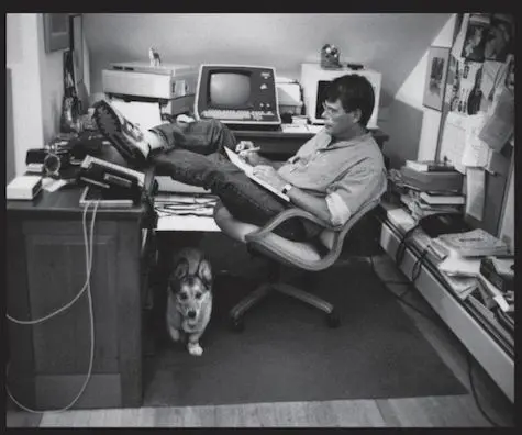 Stephen King Ecrivant Au Bureau