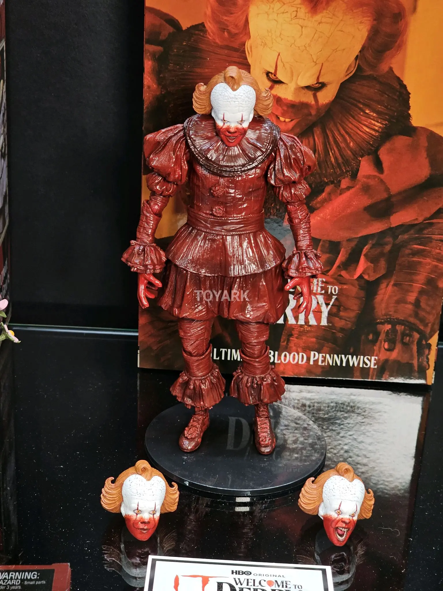Pennywise Neca 2026 03